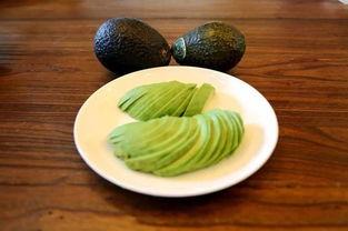 健身减脂吃蜜瓜,夏日清爽水果的健身饮食秘诀