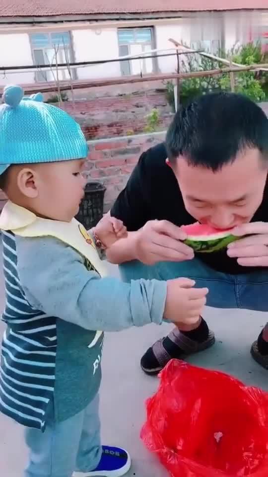 无瓜君吃小朋友,一场与小朋友的甜蜜邂逅