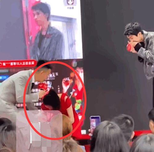 林墨吃瓜,揭秘娱乐圈幕后故事